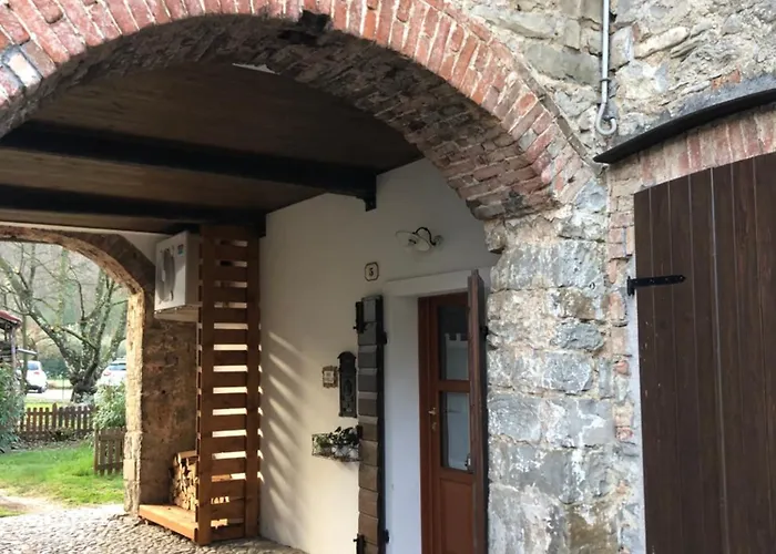 Casa Borc Di Nelle