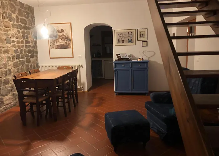 Casa Borc Di Nelle